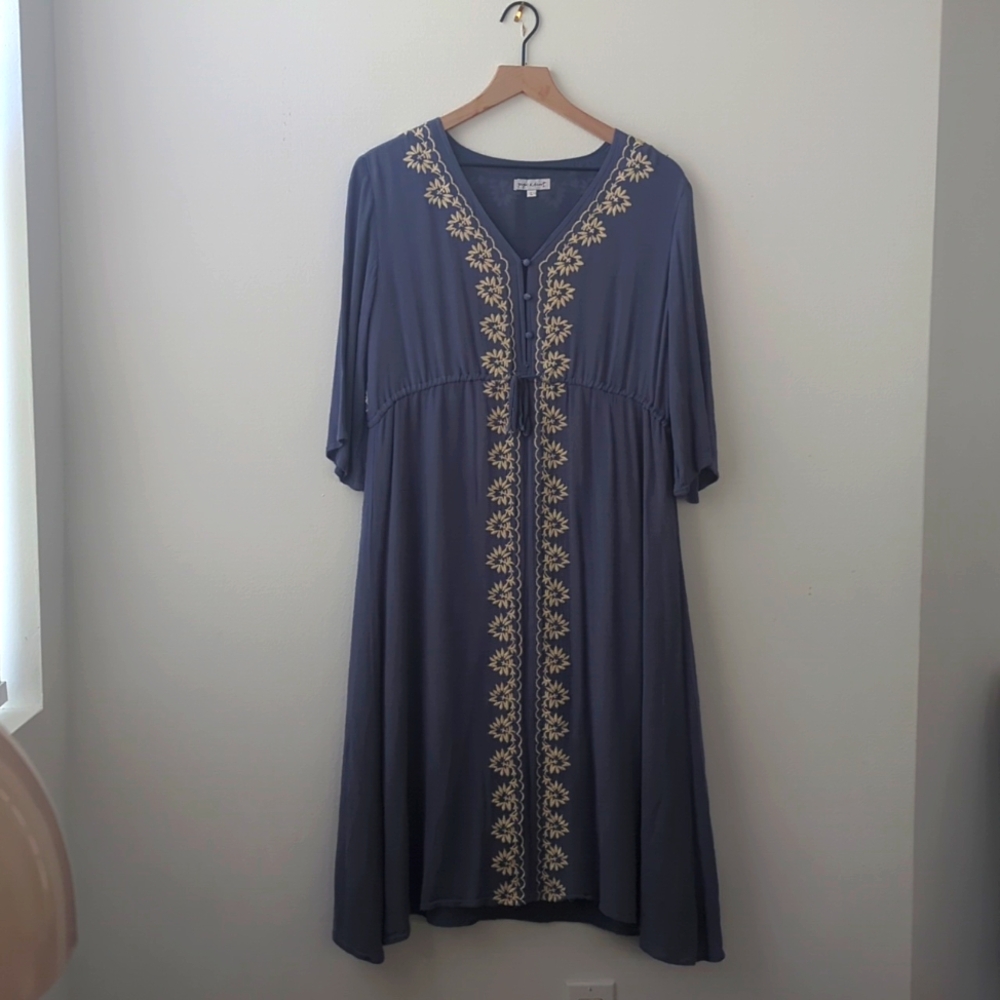 ❤️ Piper + Scoot women's periwinkle midi dress boho embroidered details